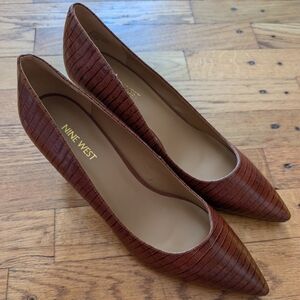 Nine West Textured Brown Heels